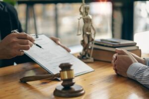 Experienced Chicago Lawyers for Corporate Litigation Cases